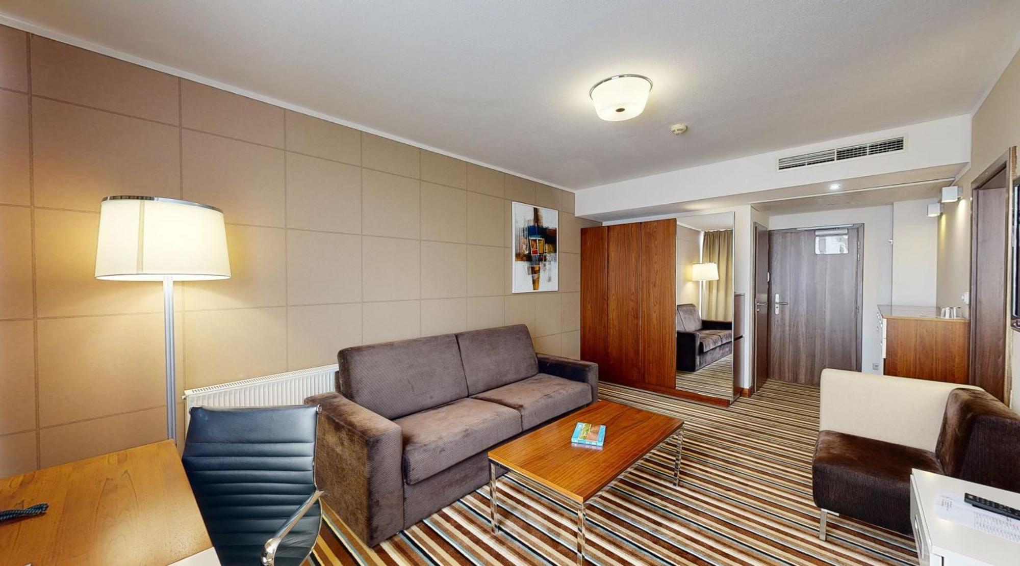 Business Hotel Astrum Laus 레비체 외부 사진