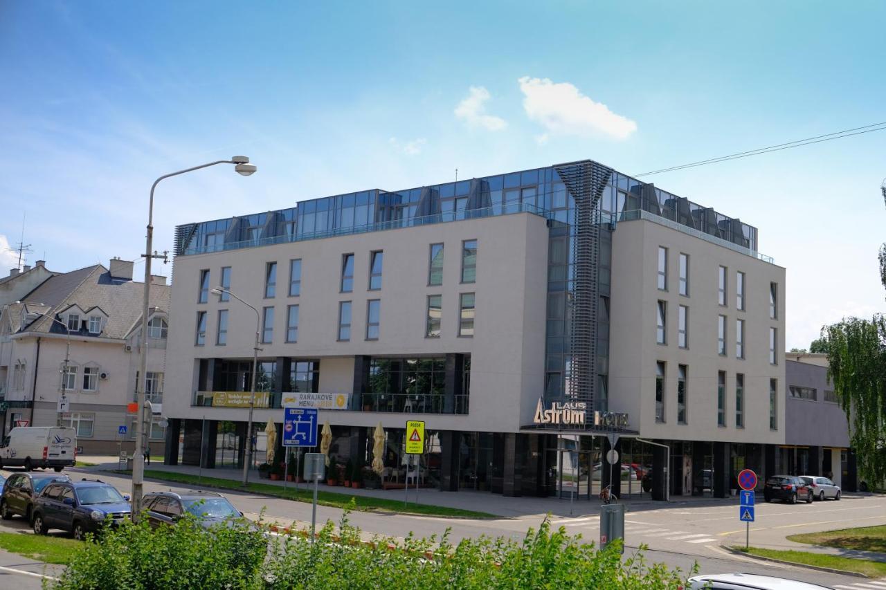 Business Hotel Astrum Laus 레비체 외부 사진